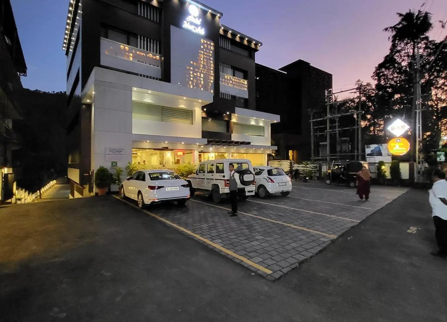 اتصالات Hotel Novark Munnar 